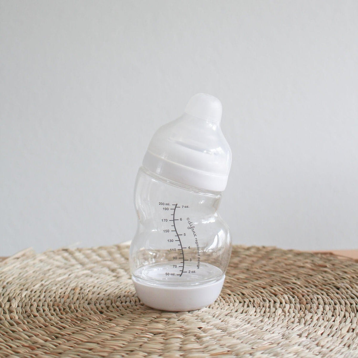 difrax-gl-serne-s-babyflasche-wide-200-ml-anti-kolik-glasflasche-aus-borosilikat image 2